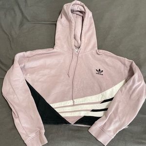 Cropped Adidas Sweater